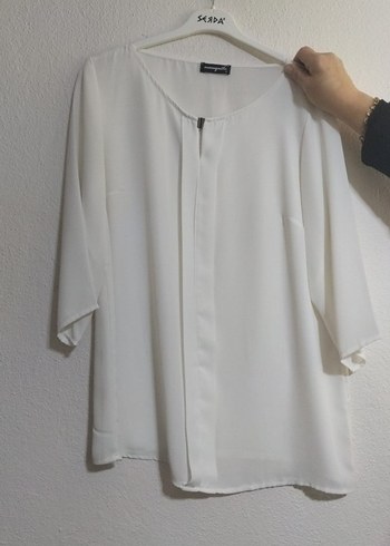 Düğmeli Zebra Desenli V Yaka Kadın Gömlek - Görsel 3