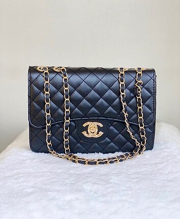 Chanel Model Askılı Çanta ?