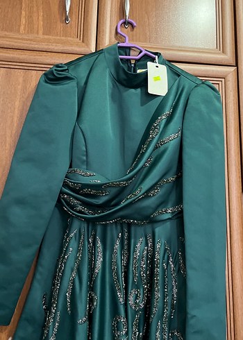 Yeşil Uzun Kollu Drapeli Abiye Elbise - Görsel 4