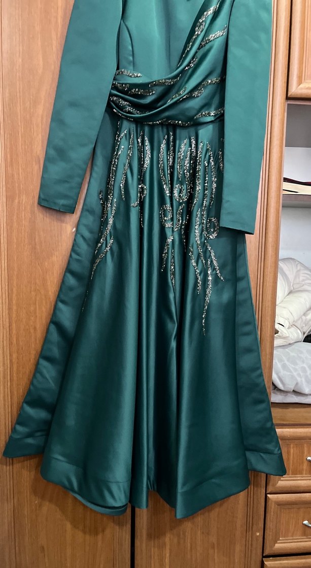 Yeşil Uzun Kollu Drapeli Abiye Elbise - Görsel 2