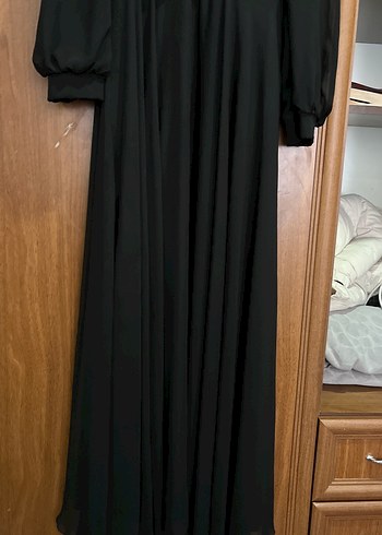 Uzun Siyah Drapeli Gotik Elbise - Görsel 2