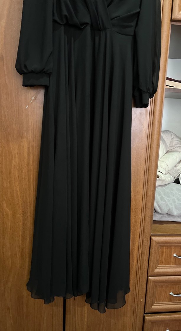 Uzun Siyah Drapeli Gotik Elbise - Görsel 2