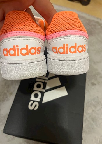 Sorunsuz temiz spor ayakkabi #30,5 - Görsel 3