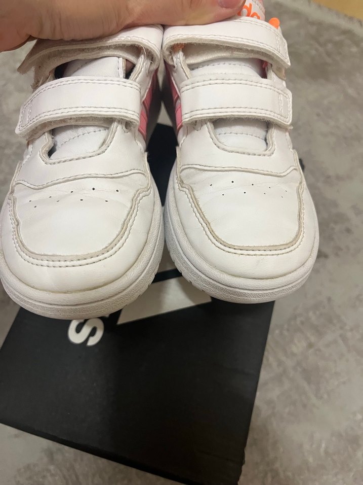 Sorunsuz temiz spor ayakkabi #30,5 - Görsel 4