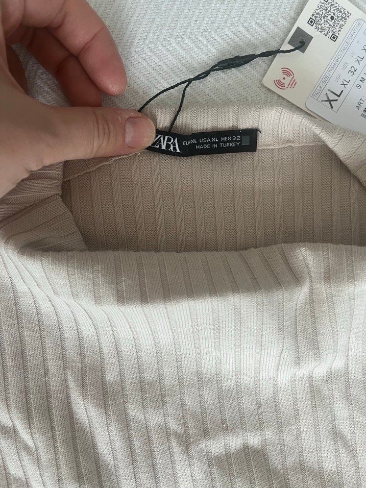 Kemerli Bej Kolsuz Kadın bluz - Görsel 2