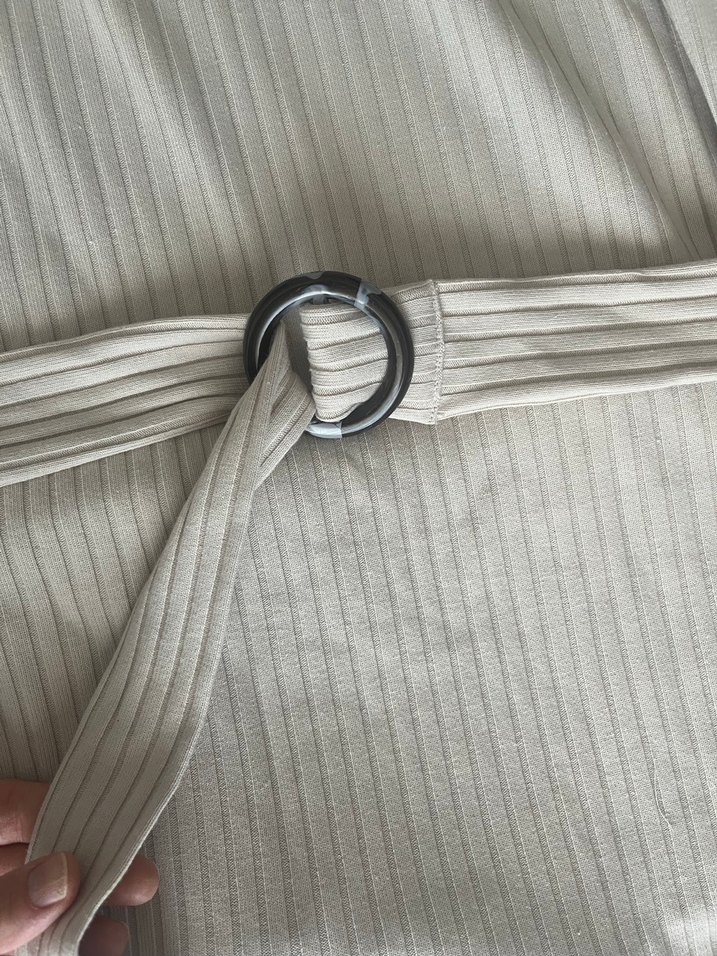 Kemerli Bej Kolsuz Kadın bluz - Görsel 3