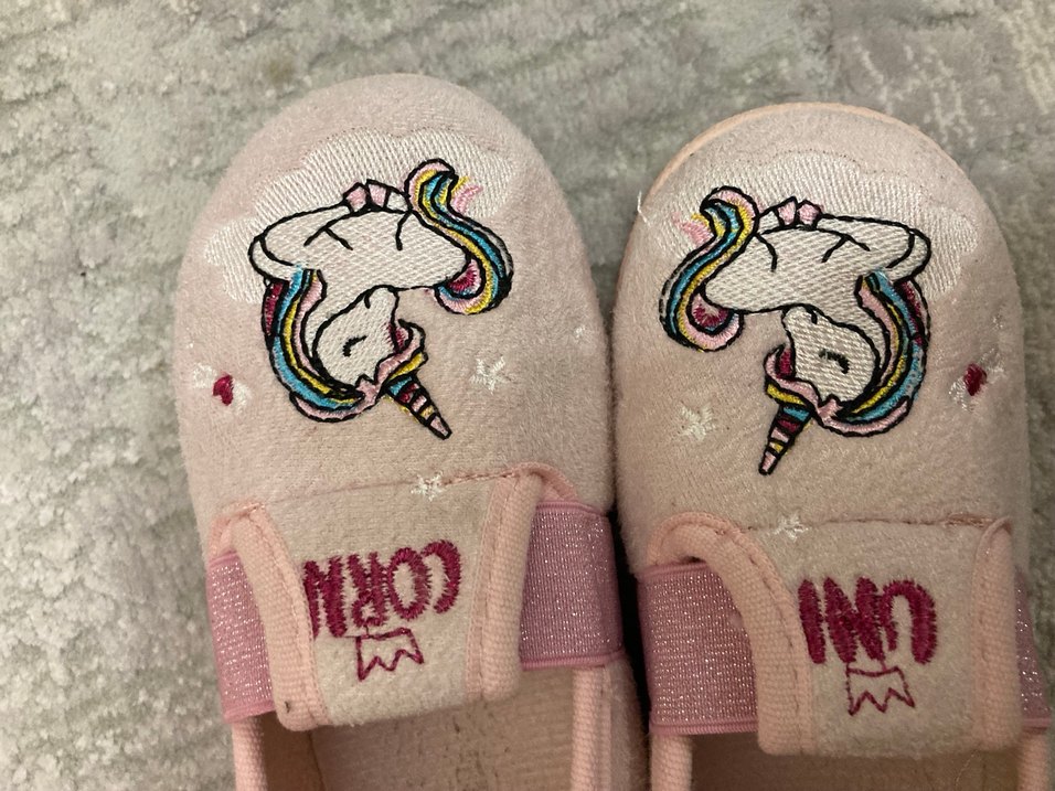 Kızlar için Pembe Nakışlı Sıcak Ev Terliği - Görsel 4