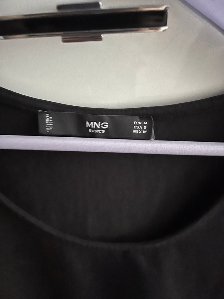 Kadın Siyah Düz Kesim yarim kollu bluz - Görsel 2