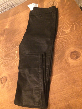 Siyah ıslak görünümlü parlak pantolon tayy jegging