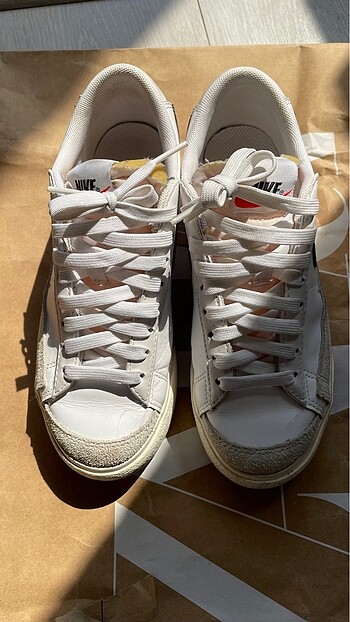 Nike Blazer Low Platform Kadın Beyaz Spor Ayakkabı