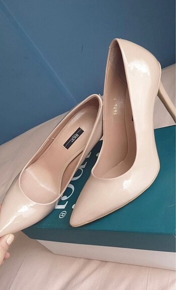 inci İnci deri stiletto topuklu ayakkabı