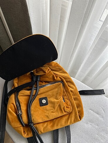 Stradivarius Hardal rengi sırt çantası