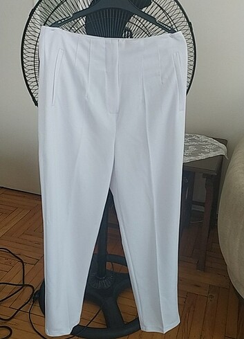 Beyaz pantalon