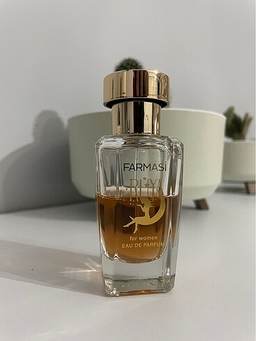 Farmasi Parfüm