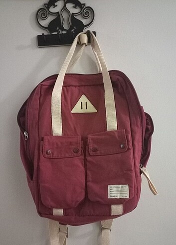 Beden Pull And Bear Sırt Çantası