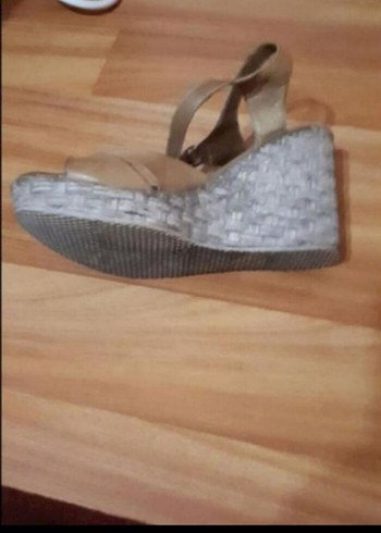 Diğer Kadın Dolgu Topuk Sandalet