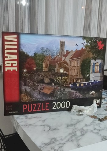 Prego 2000 Parçalı Çok Renkli Köy Temalı Puzzle