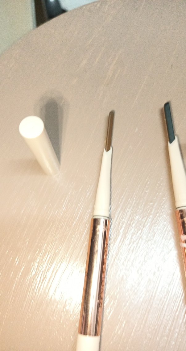 siyah ve kahverengi Kaş Kalemi Adet 200 tl - Görsel 3