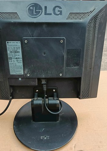 LG Gri Monitör 17 İnç - Görsel 5