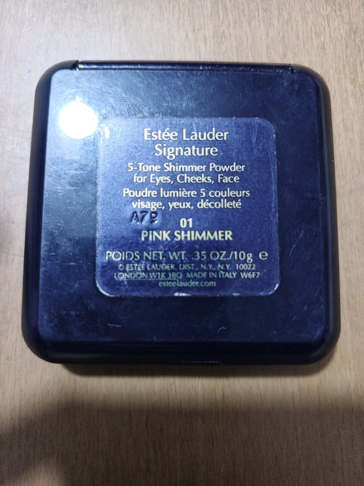Estee Lauder Signature 5 Tone Pudra - Görsel 2