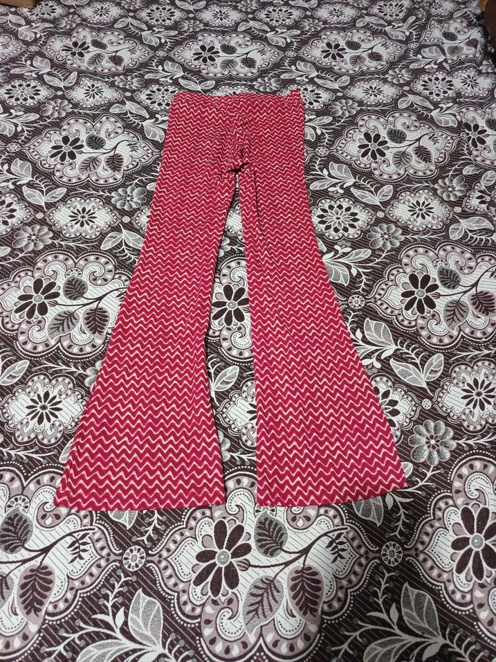 Kırmızı Pilili Bohem kız tayt - Görsel 2