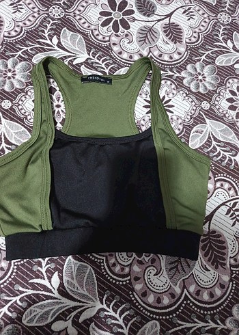 Yeşil Siyah Spor Crop - Görsel 2