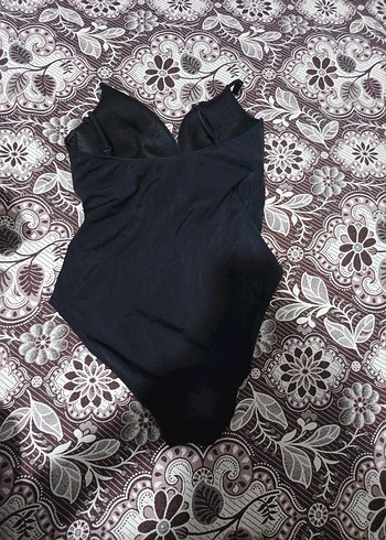 Dantel Detaylı Siyah Mayo - Görsel 4