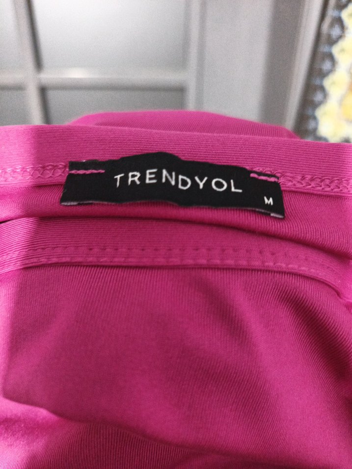 Pembe Kısa Kollu Crop - Görsel 3