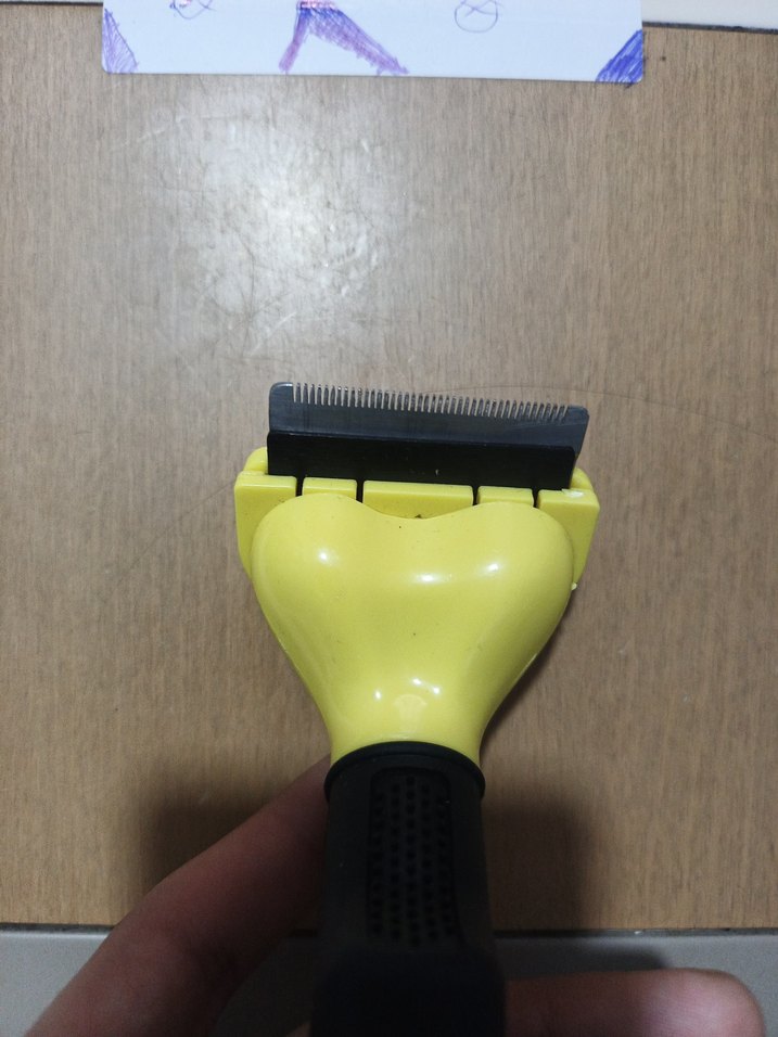 Sarı Kedi Tüy Toplama Fırçası - Görsel 4