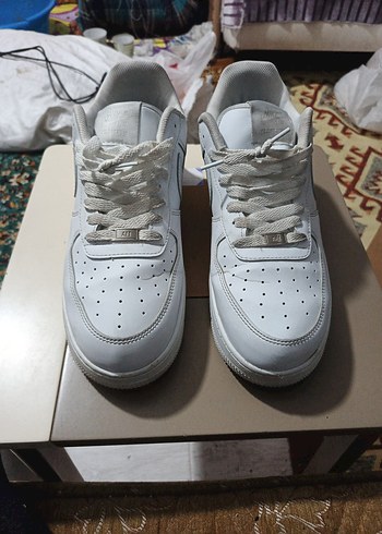 Beyaz Bağcıklı Spor Ayakkabı - Görsel 2