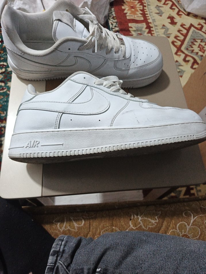 Beyaz Bağcıklı Spor Ayakkabı - Görsel 3