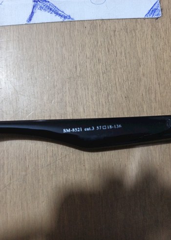 Şeffaf Çerçeveli Parlak Kahverengi Kadın Güneş Gözlüğü - Görsel 4