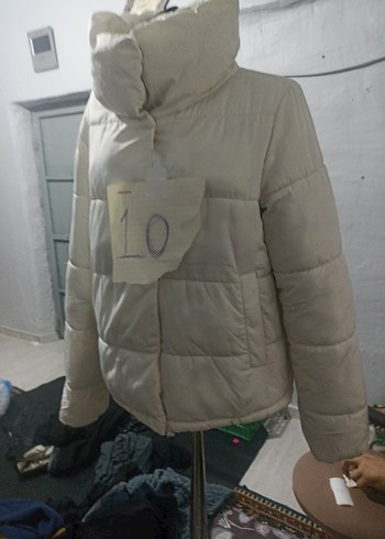 Diğer Beyaz Kadin Dugmeli Kapitone Mont