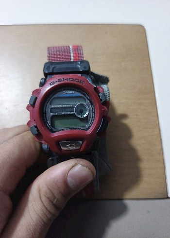 Casio Kırmızı G-Shock casıo Erkek Kol Saati