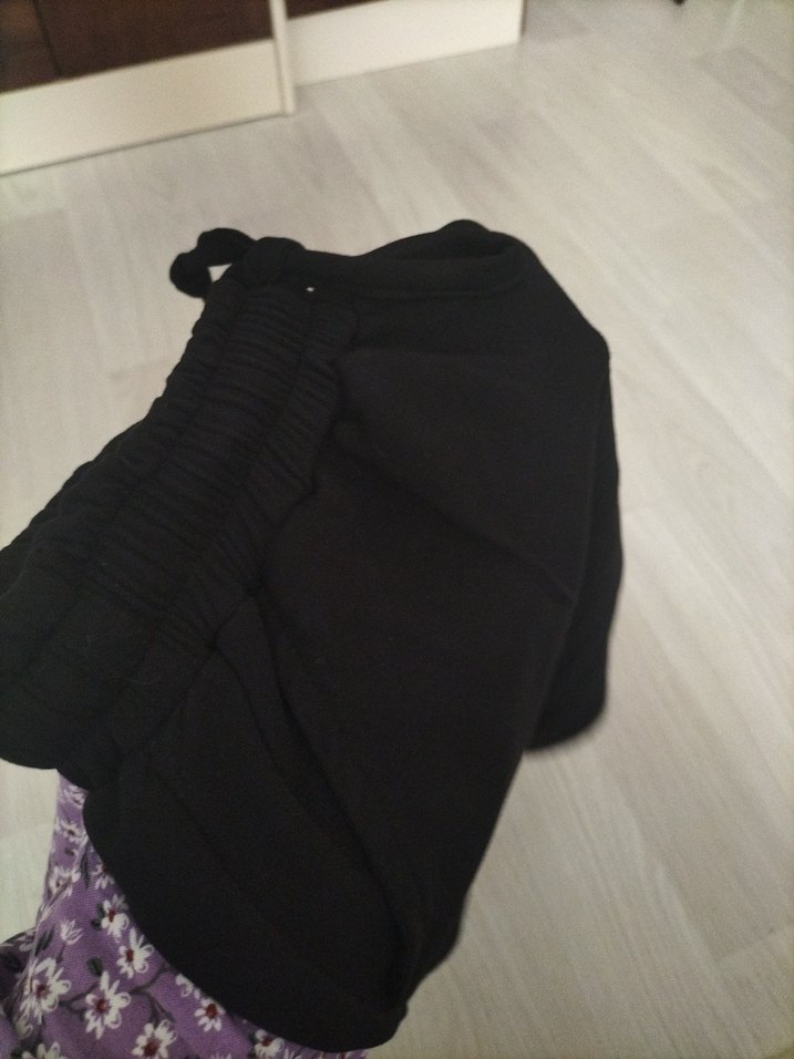 11 yaş oyşho kumaştan şort - Görsel 3