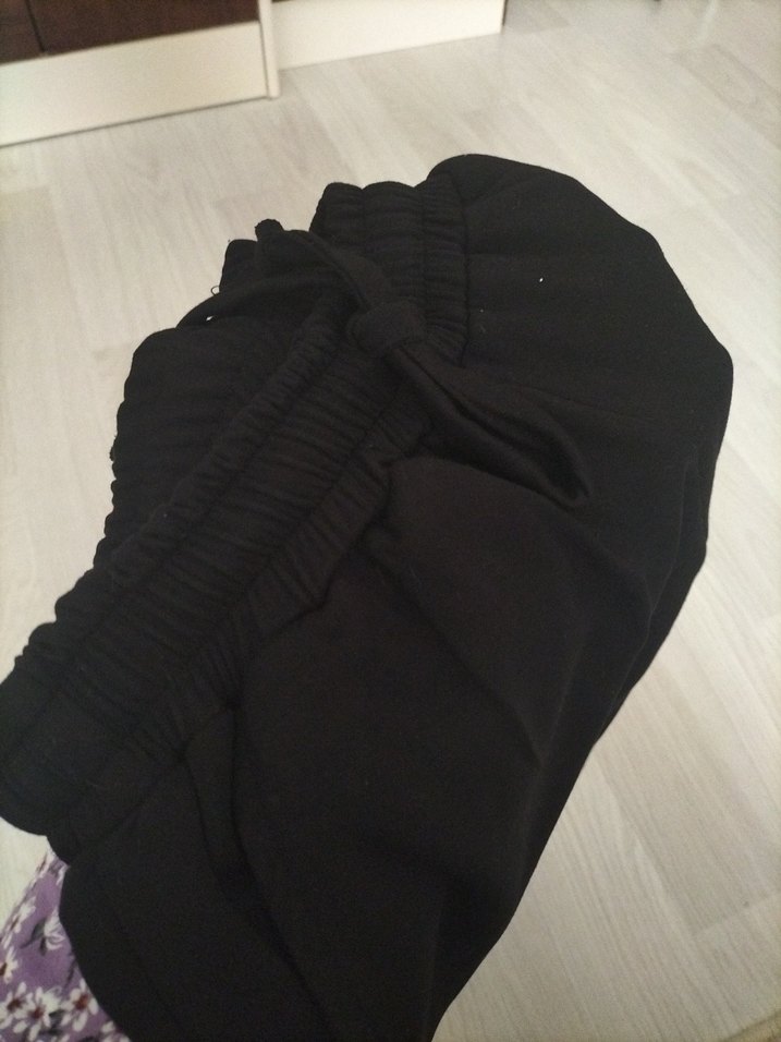 11 yaş oyşho kumaştan şort - Görsel 2