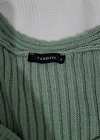 V Yaka Fitilli Yeşil Kadın Triko - Görsel 2
