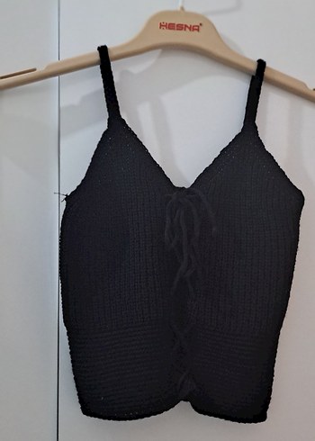 Siyah V Yaka Örgü Mini Atlet - Görsel 2