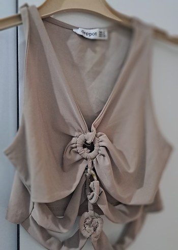 Bej V Yaka Kemerli Mini Bluz - Görsel 3