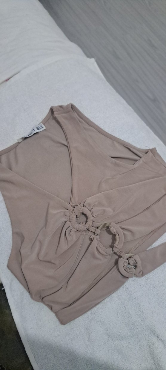 Bej V Yaka Kemerli Mini Bluz - Görsel 2