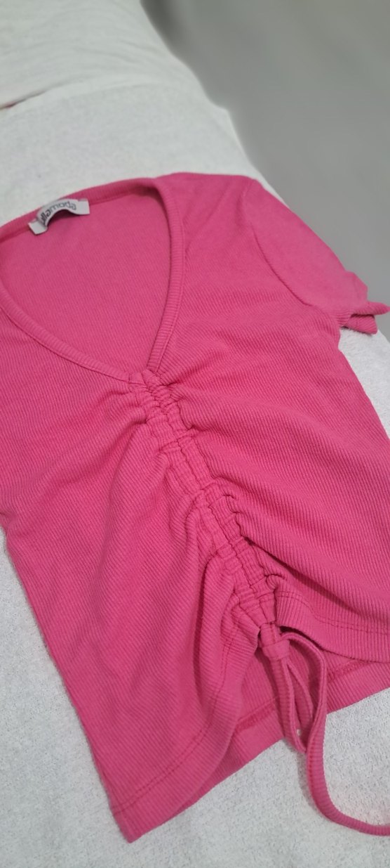 Pembe V Yaka Hamile Tişörtü - Görsel 2