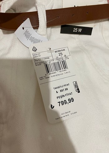 Kadın Beyaz Kemerli Mom jean - Görsel 3