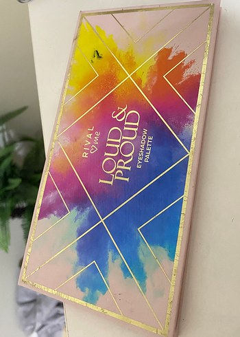 Rival Me Loud & Proud Göz Farı Paleti - Görsel 2