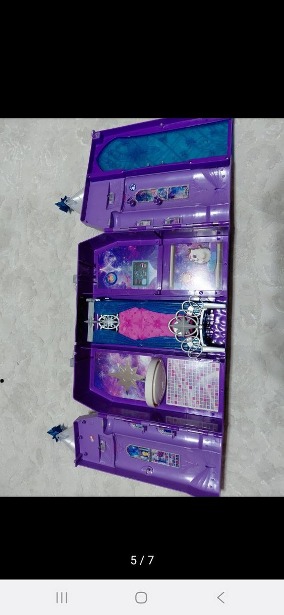 Barbie Mor Renkli Oyuncak Kale Şato - Görsel 2