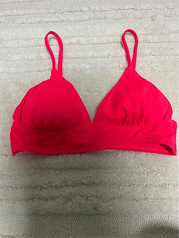 38 Beden Bikini üstü