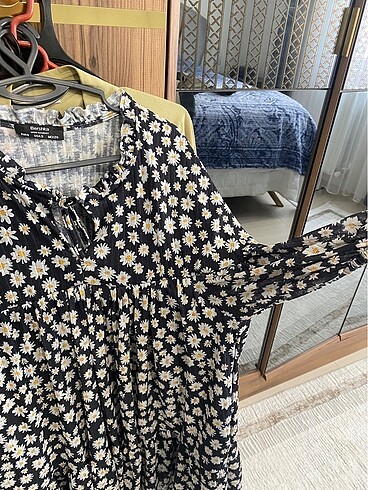 s Beden çeşitli Renk Bershka yazlık elbise