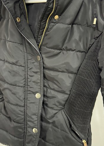 Siyah Kürklü Kadın Kışlık Mont - Görsel 6