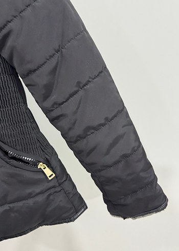 Siyah Kürklü Kadın Kışlık Mont - Görsel 5