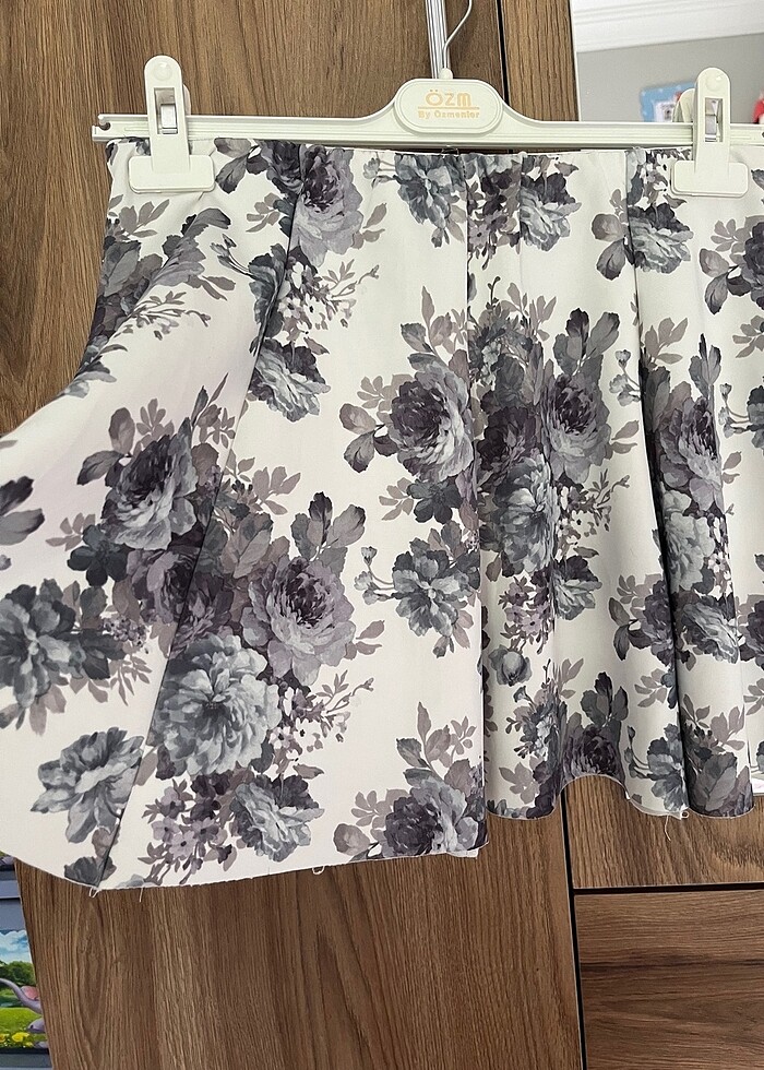 Renkli beli lastikli mini etek - Görsel 4