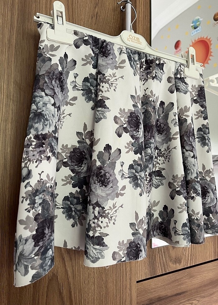 Renkli beli lastikli mini etek - Görsel 5